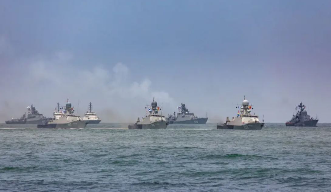 Россия собирает в Средиземном море ударную группу кораблей