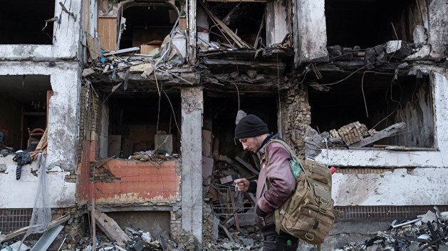Украина: обстрелы и нежные «герои»