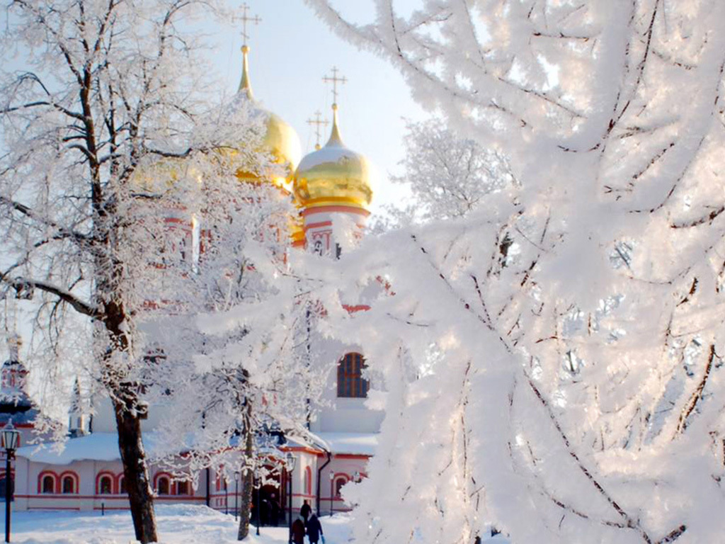 Апатиты Церковь зима