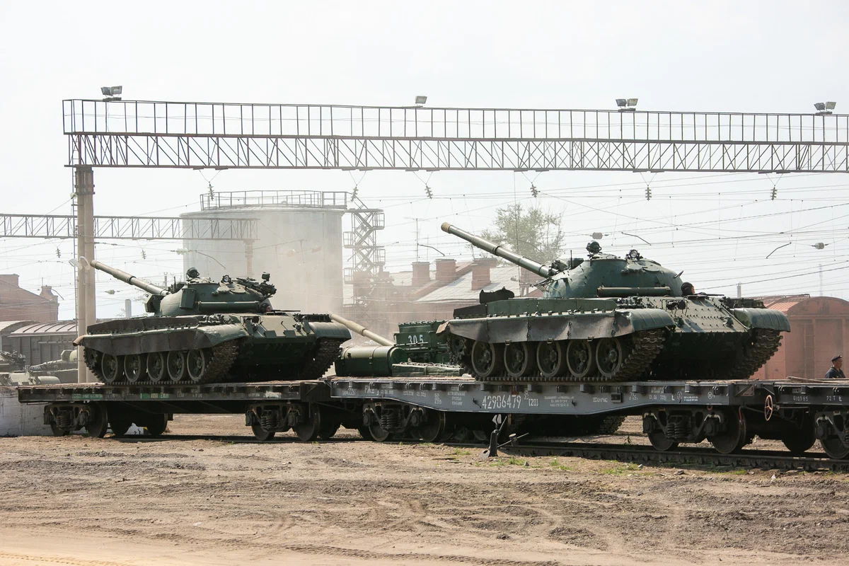 Сказ о том, как у России закончились… танки