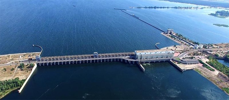 Нам нельзя уничтожать часть мостов через Днепр