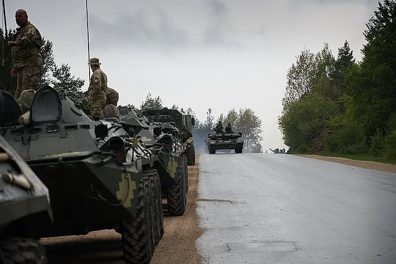 Ходаковский: командование ВСУ отправило танкистов на передовую в замурованном танке