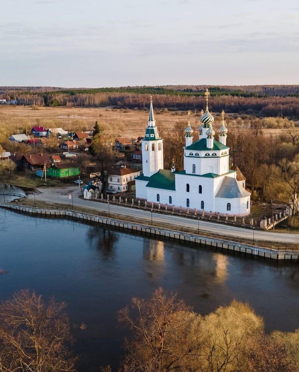 Холуй Ивановская область храм