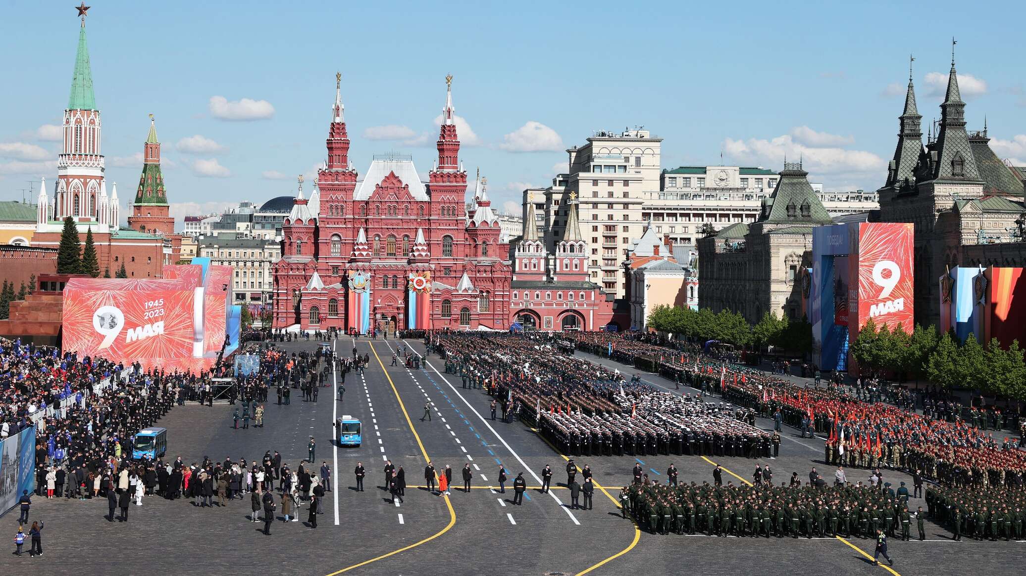 Парад победы на площади в москве