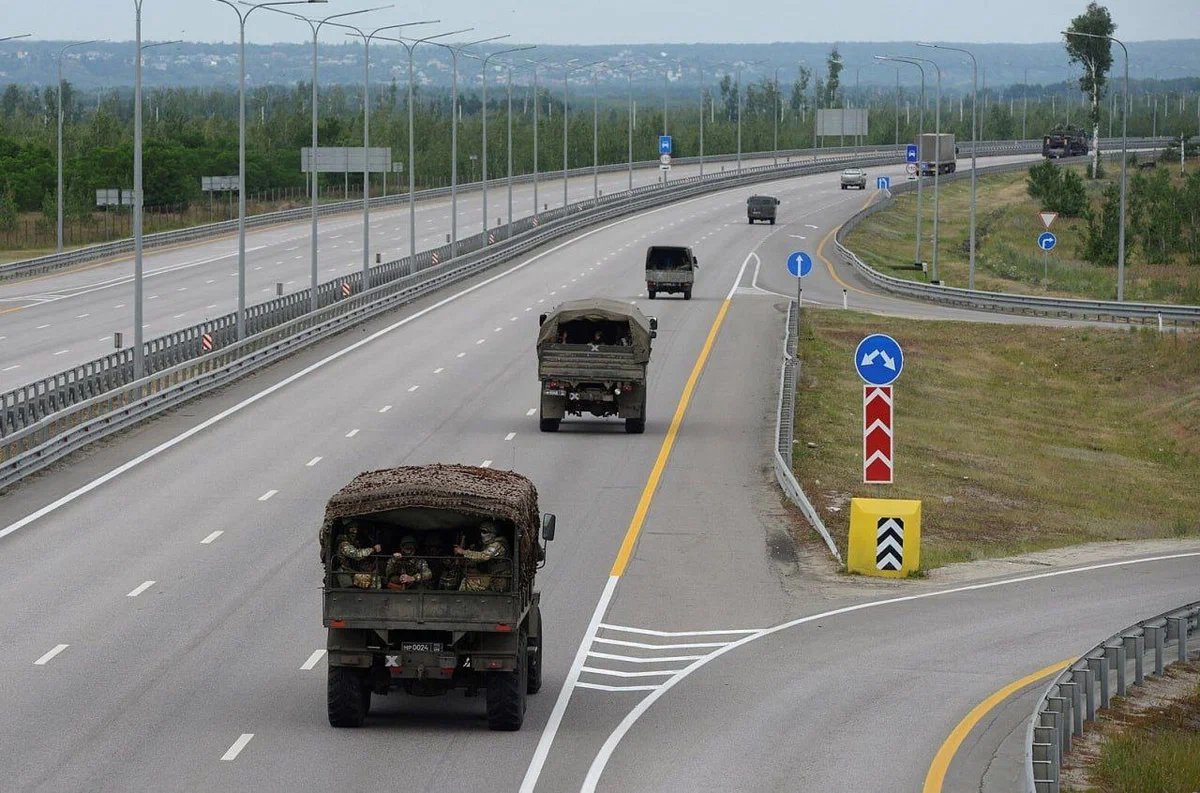 Не сотвори себе кумира! Много вопросов. Мало ответов. Но, есть предположения