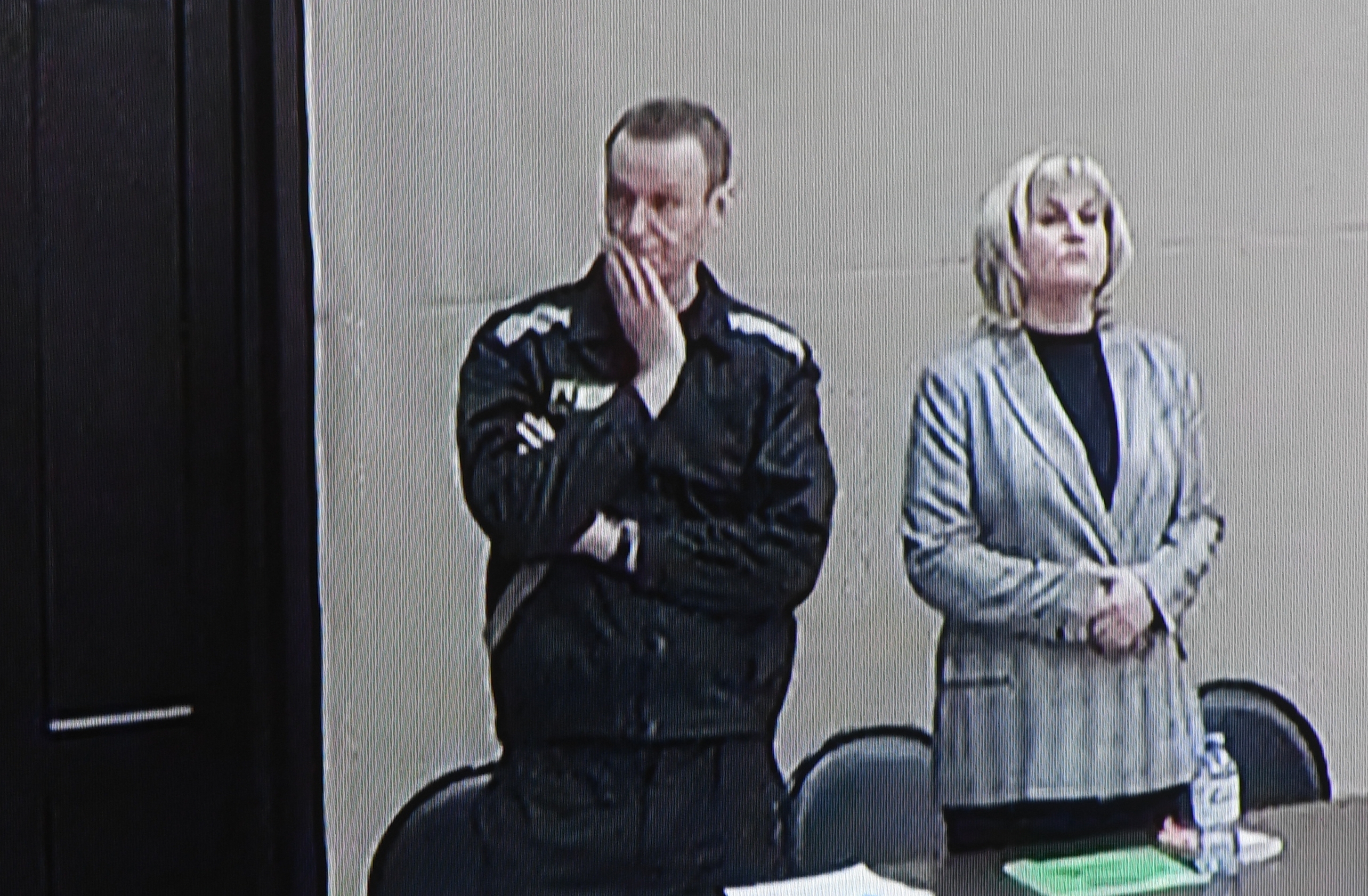 Тело навального выдали матери или нет. Навальный в колонии 2022. Навальный в тюрьмы 9 лет.