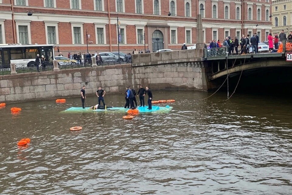 Сколько детей погибло в сити холл