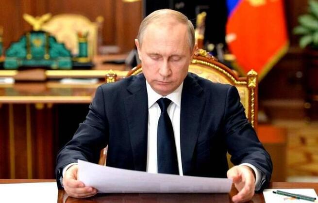 Три конверта президента Путина