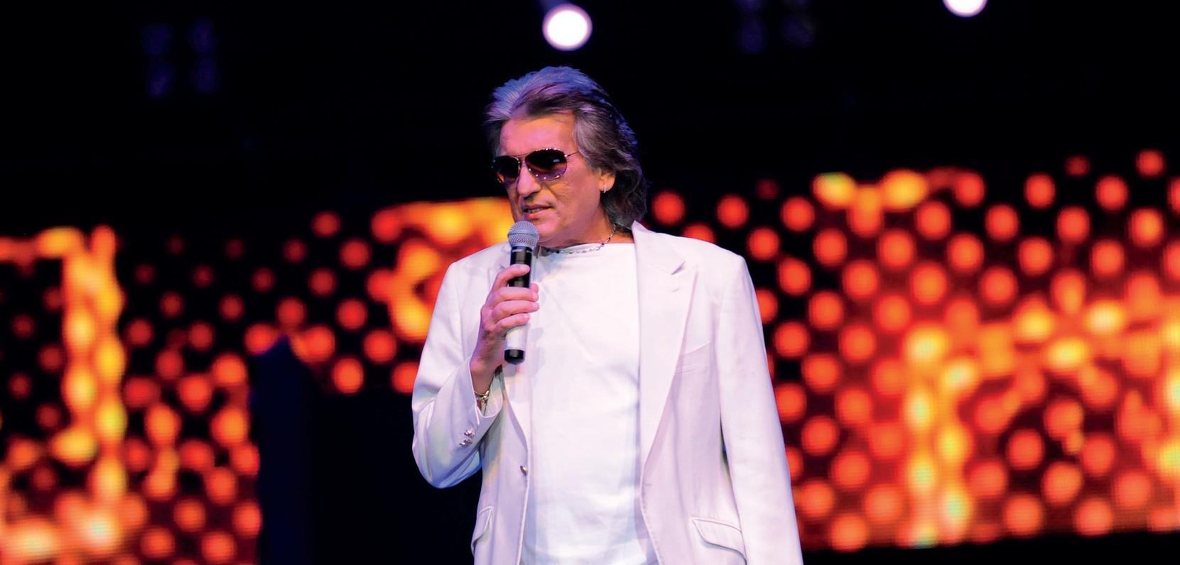 Toto cutugno. Тото Кутуньо. Тото Кутуньо Сан Ремо. Тото Кутуньо 2022. 1943 Года родился тото Кутуньо.