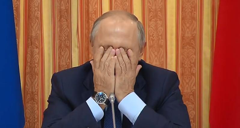 Путин в очередной раз приказал сделать экономику России сильнейшей, а жизнь пенсионеров - беззаботной