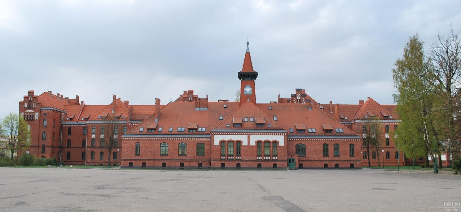 Вильнюс северный городок фото казармы